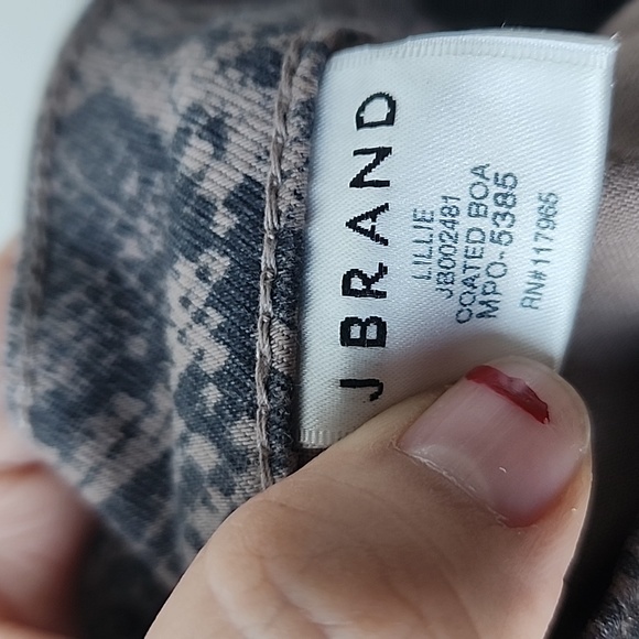 J Brand Lillie Button Up Coated Snakeskin Print Cotton Jeans - Picture 9 of 11